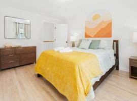 #WorldCup2026 only 31 km away (4 BR, 2 BA) Unit2, hotell i Braintree