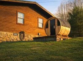 Ascension Cabin - sauna, hot tub, fire pit