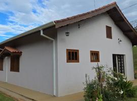 Casa de Campo Vilagio Verde Jarinu โรงแรมในจารินนู
