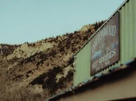 Cottonwood Hot Springs Inn & Spa