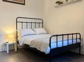 Modern Double Rooms, Shared Bathroom, Mansfield Road Luton