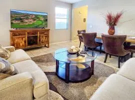Spacious Desert Suite Minutes to Phoenix Fun - Pet Friendly!