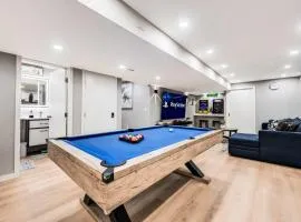 Modern 5BR, Kid-Friendly Home In Poconos with Pool Table