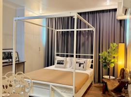 Hotel Tiffany - Laoag，佬沃的飯店