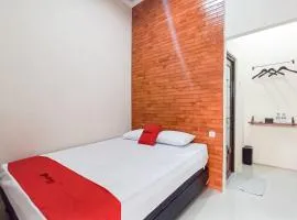 RedDoorz near RSUD Gambiran Kota Kediri