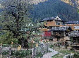 The Wild Pine Jibhi By sSangyaa, Hotel in Jibhi