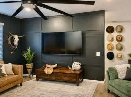 Velvet Spur Modern Western Retreat Pool - Sauna