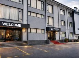 Velnora Hotel