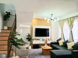 Gan Residence - Near Clark Airport - Karaoke, Coffee & Cocktails