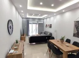 Alexa's Center Apartment