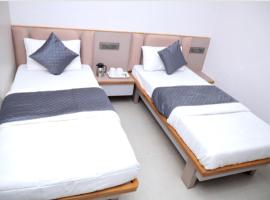 Hotel Excellency, viešbutis mieste Dīsa