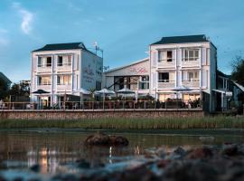 The Lofts Boutique Hotel, готель у місті Книсна