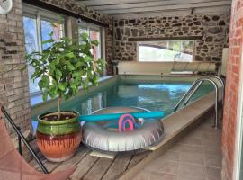 Le Berthoir, hotel i Pélussin