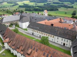 Benediktinerstift Michaelbeuern, hotel u gradu Michaelbeuern
