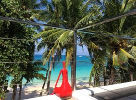 Sundown Beach Studios, hotell i Boracay