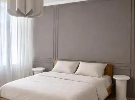 Chambre spacieuse avec salle de bain privative
