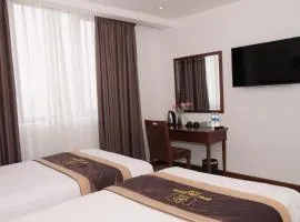 Ruby hotel Tuần Châu