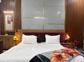Hills view homestay, hótel í Dehradun