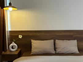 Shine Homestay Huế, hotel a Hue