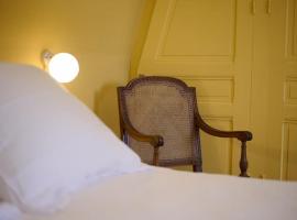 Maison de la Distillerie - 1 hour from Paris, ξενοδοχείο σε Beaucourt-en-Santerre