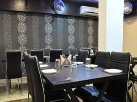 Hotel Rudraksh, hotel in Bhuj