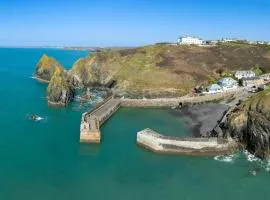 Mullion Cove Hotel & Spa