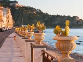 Kyma Apartment - Giardini Naxos