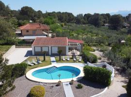 Atidos vakantie appartementen, хотел в Онтиниент