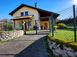 Casa en Llanes con jardín y terraza– Alberu