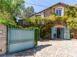Logement de charme les Araucarias