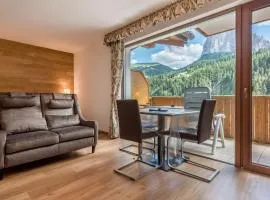 Garni Hotel Gardena App Dolomites 3