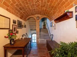 Historic Farmhouse Casa Del Chiodo