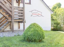Landhaus Alpina, hotel a Schwalefeld