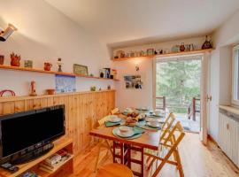 Appartamento La Marmotta Mountain Retreat - Happy Rentals, Hotel in Claviere