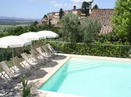 Villa con Piscina