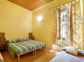 Quadrifoglio House