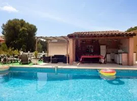 Appartement Avec Piscine Et Cuisine