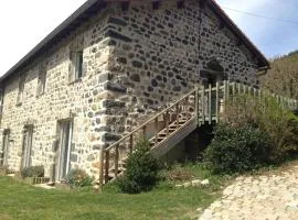 Gite Dans Un Village De Caractère