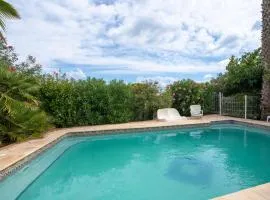 Villa Avec Piscine partagée