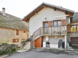 Nature et Calme Entre Deux Lacs