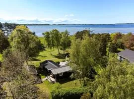 Sommerhus Med Udsigt Over Avnø Fjord