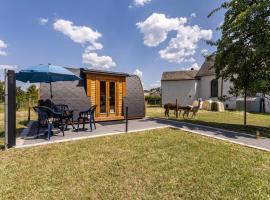 Campingpod Auf Der Alpakawiese, Hotel in Arnsberg