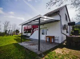 Erdődi Birtok Dióliget - Erdődi Manor Walnut Grove