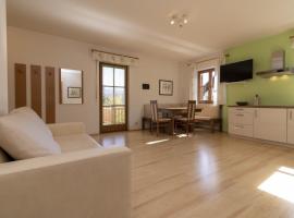 Stompferhof Familienapartment, hotel i Caldaro
