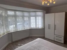 Flat in London Cockfosters