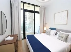 Stylish Jr. 1BR on Maryah Island near Cleveland