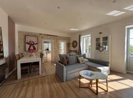 Détente et vue exceptionnelle à L'appart' de Charles, hotel a Dole