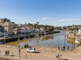 Studio vue Vieux port Pornic -A011