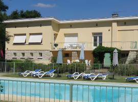 Gite La Lède, Hotel in Bias