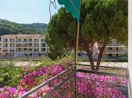 Bouganville vista mare